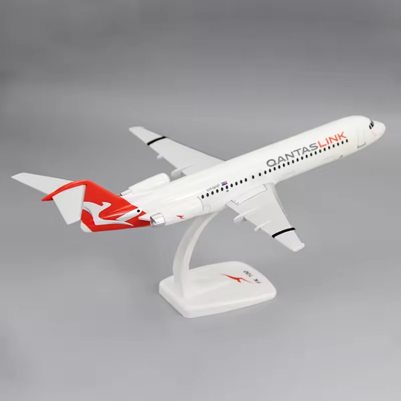 New 1:100 Scale Fokker FK-100  – Model Airplane Plastic Bewertung und Preis
