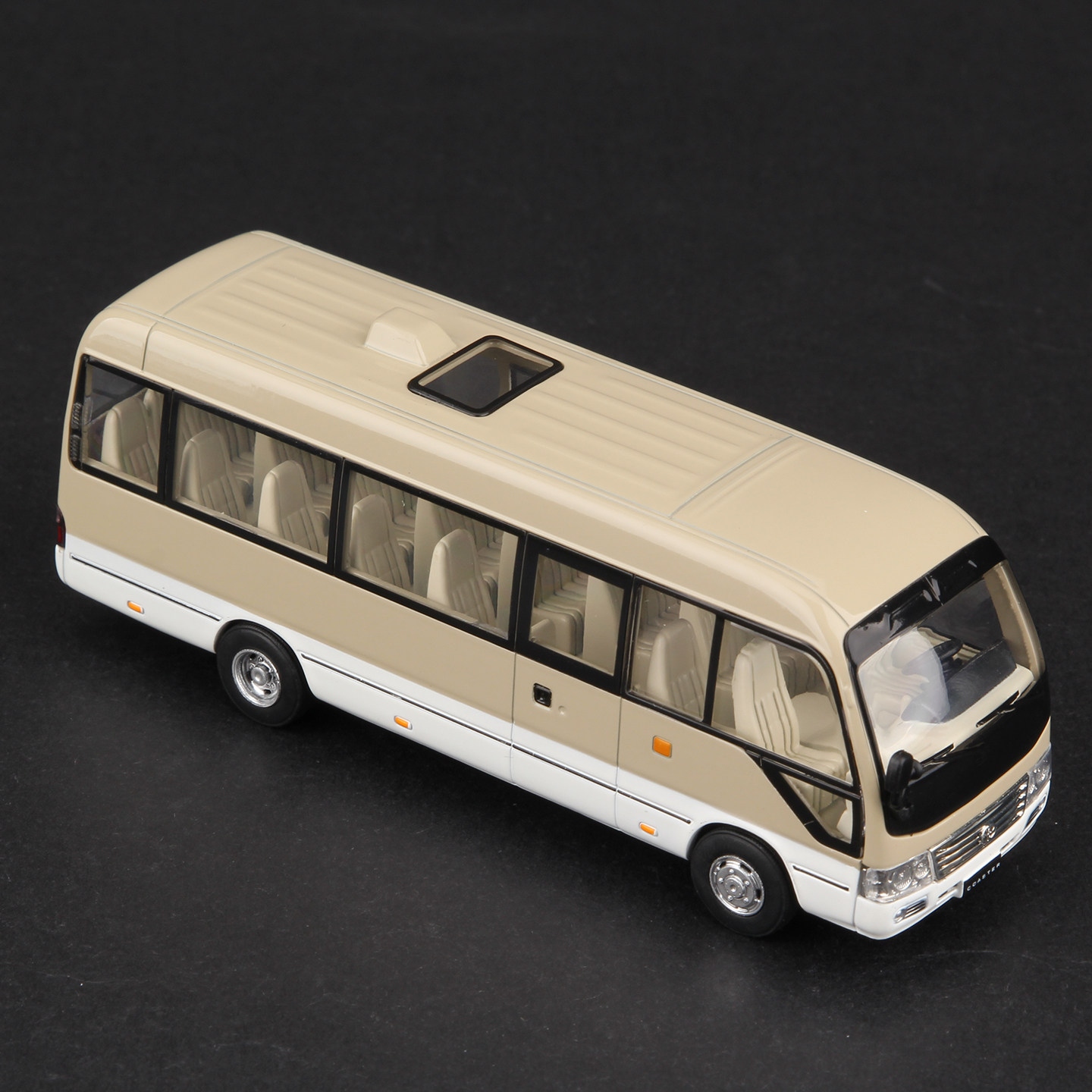 Toyota Coaster 1:64 Alloy Die- – Die Cast Car 1 64 Bewertung und Preis